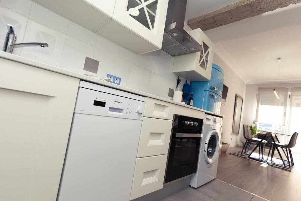 Guardavinas24 Apartment Логроньо Екстериор снимка