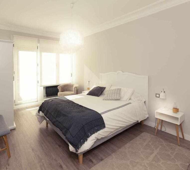 Guardavinas24 Apartment Логроньо Екстериор снимка